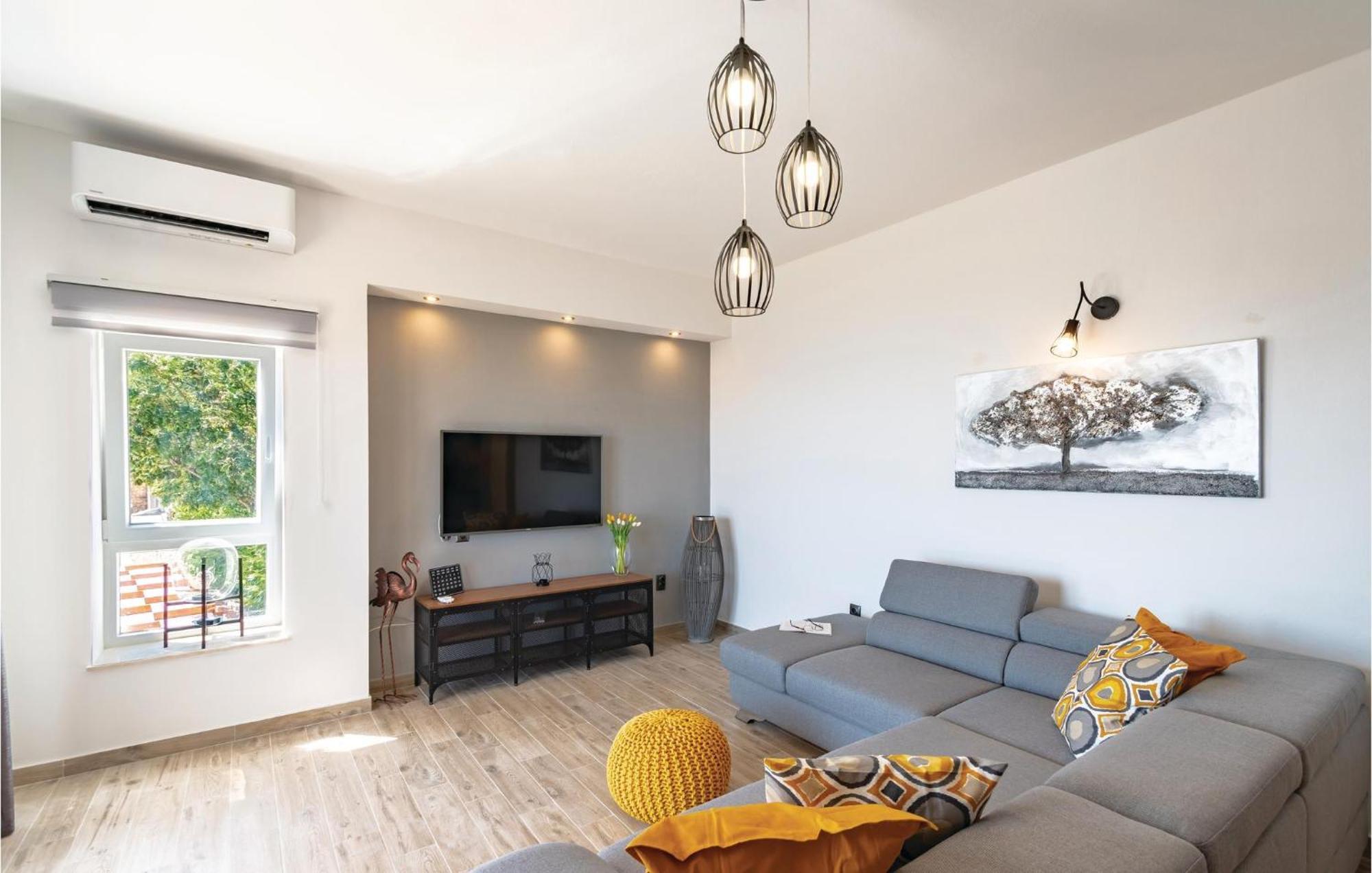 Nice Apartment In Orebic With House Sea View ภายนอก รูปภาพ
