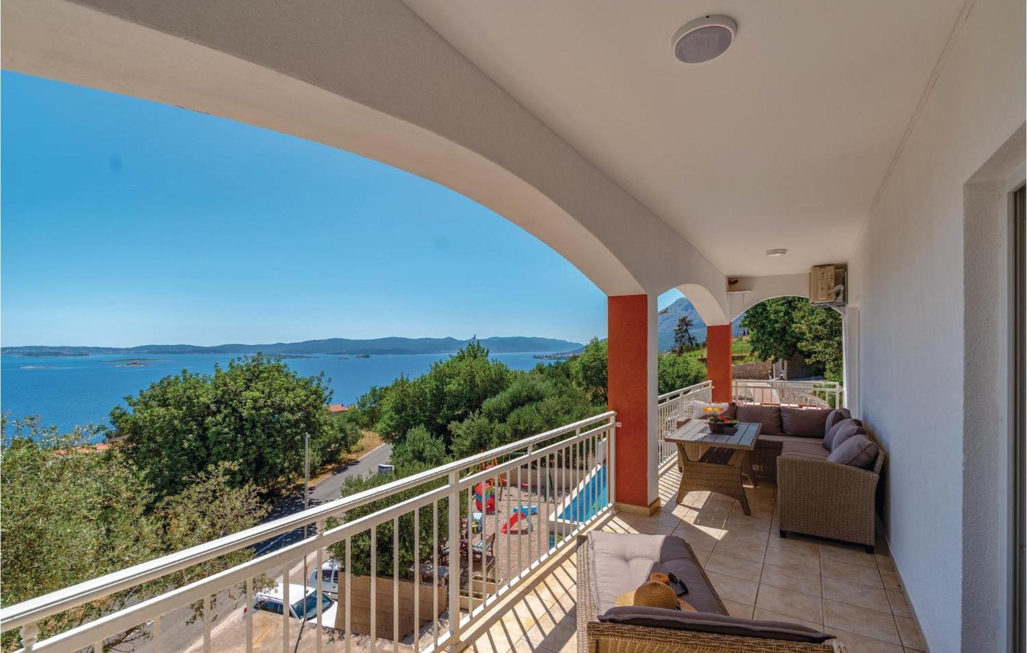 Nice Apartment In Orebic With House Sea View ภายนอก รูปภาพ